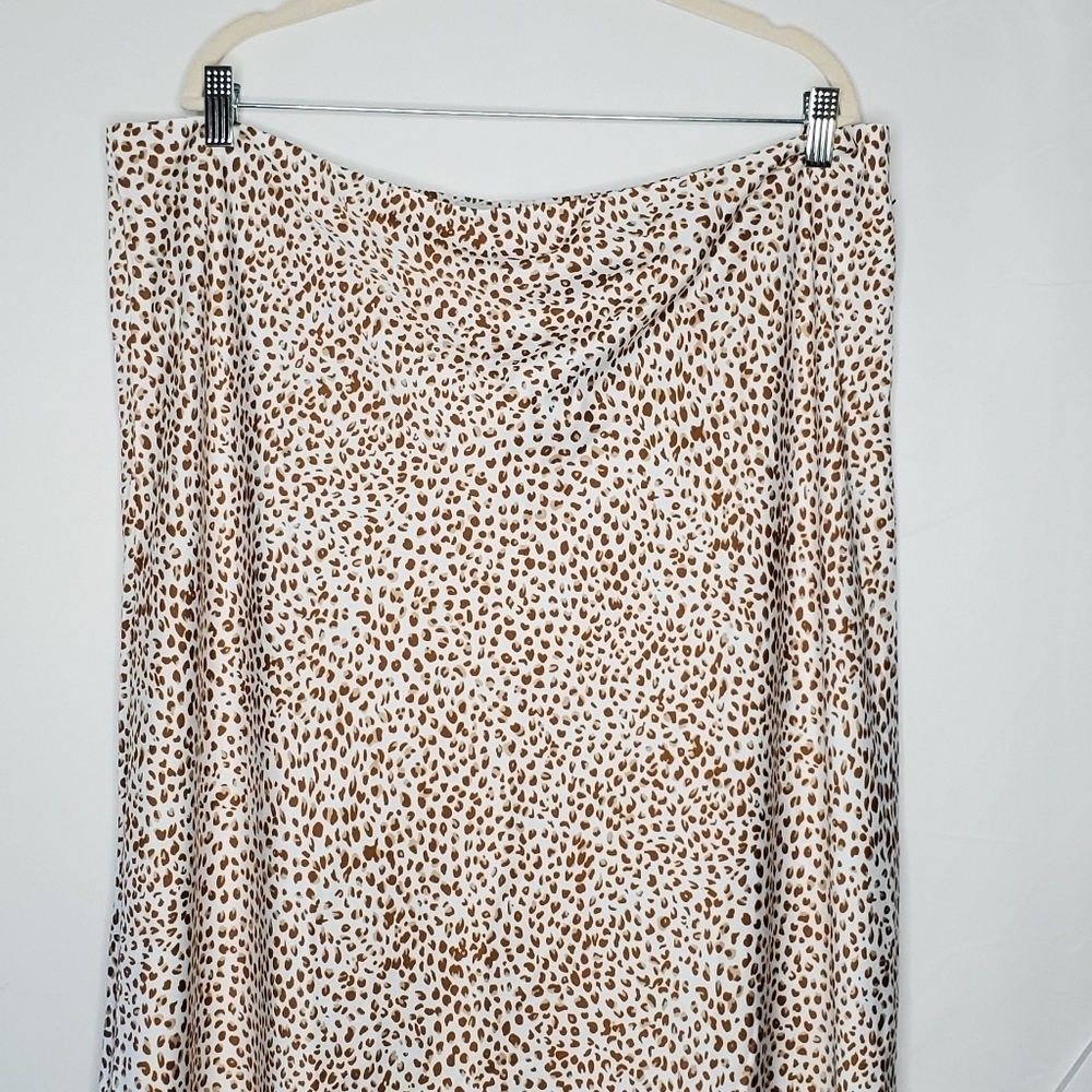 J. Crew Plus Size Satin Midi Slip Skirt 2X Animal Print Spring Stretch Waist NEW - Picture 3 of 11